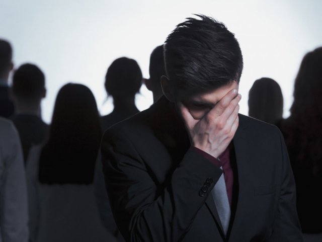 anxietate-sociala-danielivanro